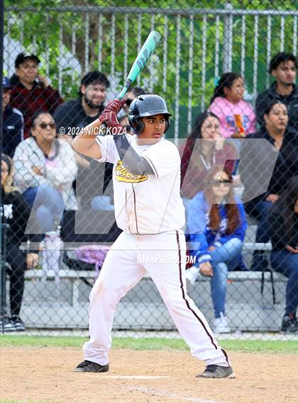 Thumbnail 3 in Firebaugh vs. Lynwood photogallery.