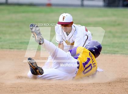 Thumbnail 1 in Firebaugh vs. Lynwood photogallery.