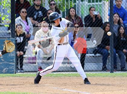 Thumbnail 3 in Firebaugh vs. Lynwood photogallery.