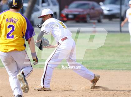 Thumbnail 1 in Firebaugh vs. Lynwood photogallery.