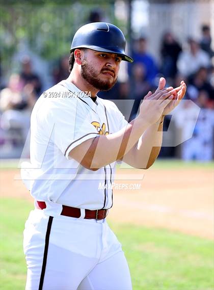 Thumbnail 2 in Firebaugh vs. Lynwood photogallery.