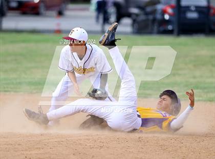 Thumbnail 3 in Firebaugh vs. Lynwood photogallery.