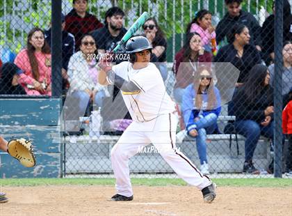 Thumbnail 2 in Firebaugh vs. Lynwood photogallery.
