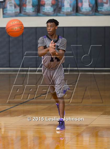 Thumbnail 2 in Humble vs Pasadena Memorial (McDonald's Texas Invitational) photogallery.