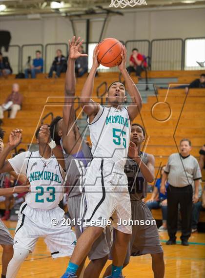 Thumbnail 3 in Humble vs Pasadena Memorial (McDonald's Texas Invitational) photogallery.