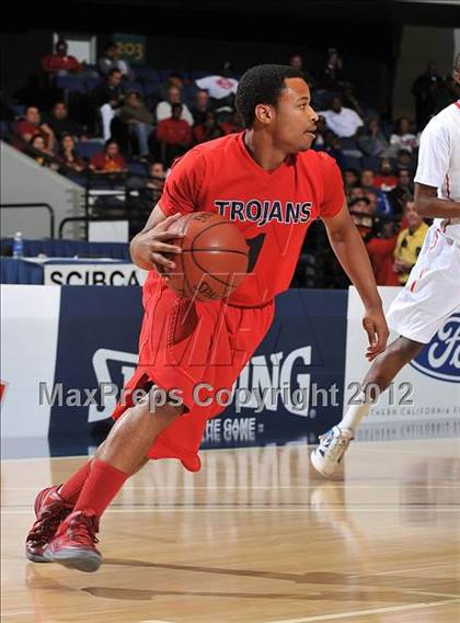 Thumbnail 3 in Lutheran vs. Serra (CIF SS D4AA Final) photogallery.