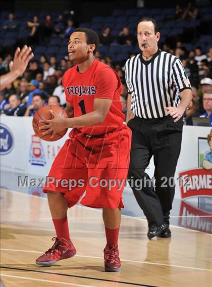 Thumbnail 3 in Lutheran vs. Serra (CIF SS D4AA Final) photogallery.