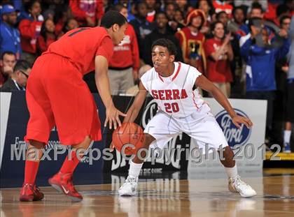 Thumbnail 1 in Lutheran vs. Serra (CIF SS D4AA Final) photogallery.
