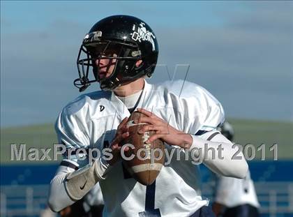 Thumbnail 1 in Ansonia vs. Montville (CIAC Class S Semifinal) photogallery.