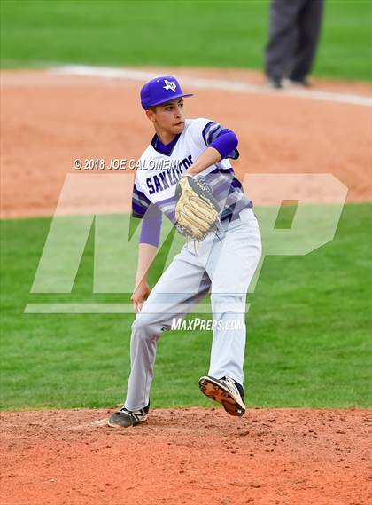 Thumbnail 2 in New Braunfels vs San Marcos (San Antonio Classic) photogallery.