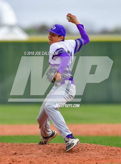 Thumbnail 3 in New Braunfels vs San Marcos (San Antonio Classic) photogallery.