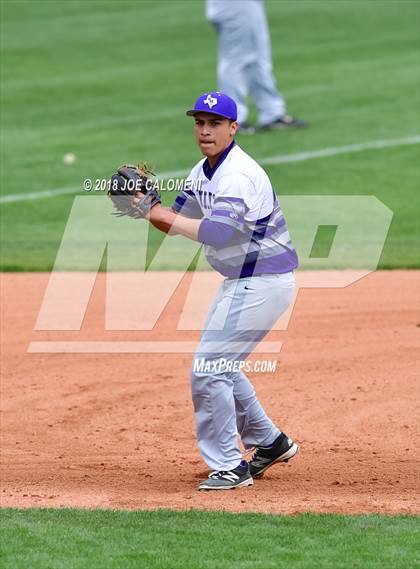 Thumbnail 2 in New Braunfels vs San Marcos (San Antonio Classic) photogallery.