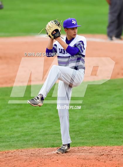Thumbnail 1 in New Braunfels vs San Marcos (San Antonio Classic) photogallery.
