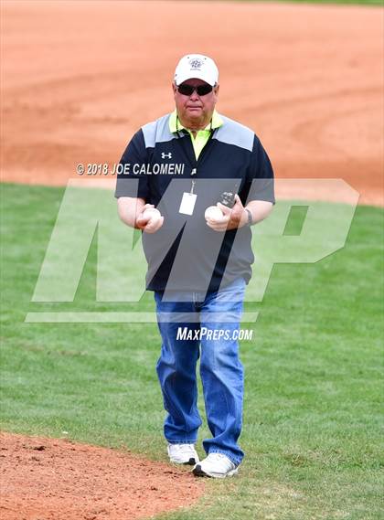 Thumbnail 2 in New Braunfels vs San Marcos (San Antonio Classic) photogallery.
