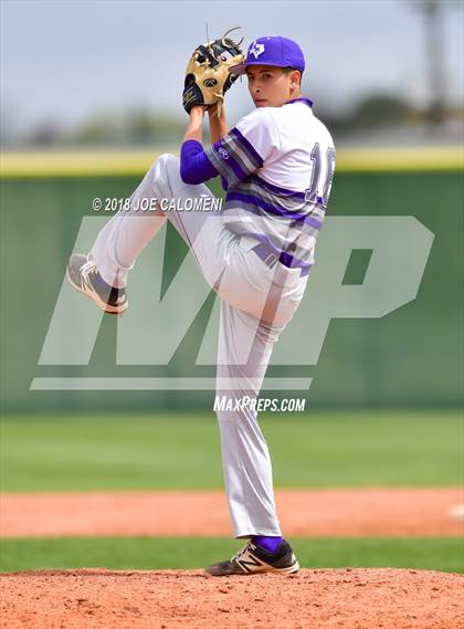 Thumbnail 3 in New Braunfels vs San Marcos (San Antonio Classic) photogallery.