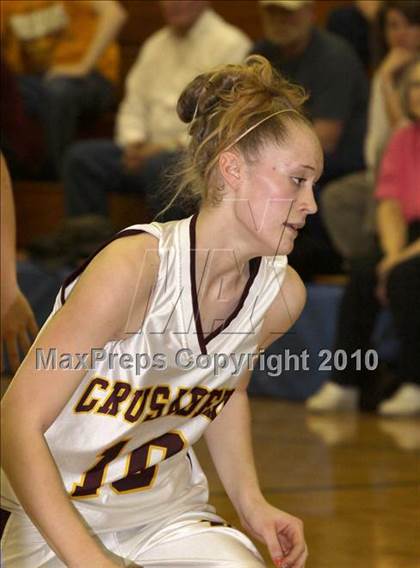 Thumbnail 3 in Elk County Catholic vs Otto Eldred (District 9 Class A Semifinal) photogallery.