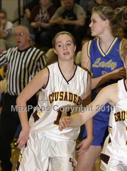 Thumbnail 2 in Elk County Catholic vs Otto Eldred (District 9 Class A Semifinal) photogallery.