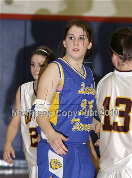 Thumbnail 3 in Elk County Catholic vs Otto Eldred (District 9 Class A Semifinal) photogallery.