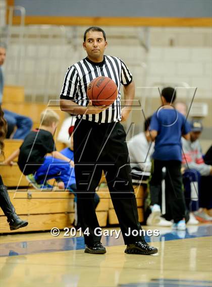 Thumbnail 2 in Natomas @ Rocklin (Rocklin Holiday Classic) photogallery.