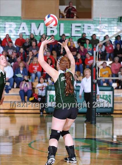 Thumbnail 1 in Colfax vs. Regis (WIAA Regional Finals) photogallery.
