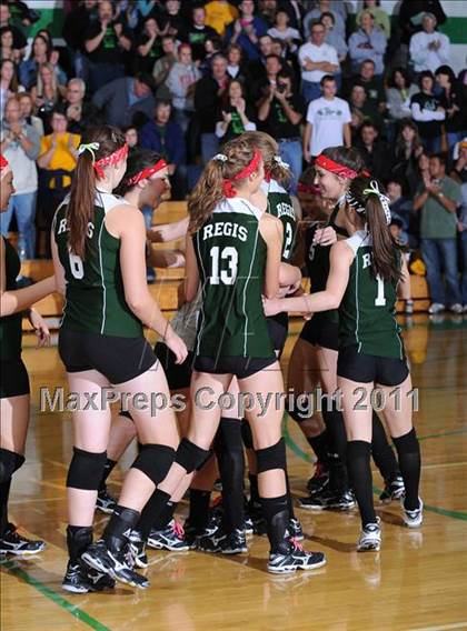 Thumbnail 1 in Colfax vs. Regis (WIAA Regional Finals) photogallery.