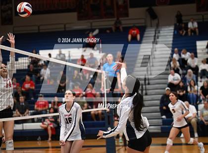 Thumbnail 3 in Arbor View vs. Coronado photogallery.
