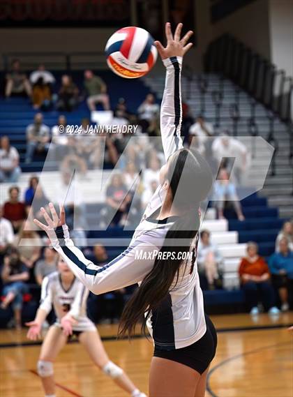 Thumbnail 3 in Arbor View vs. Coronado photogallery.