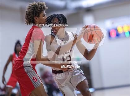 Thumbnail 1 in Lee vs. Cypress Lakes photogallery.