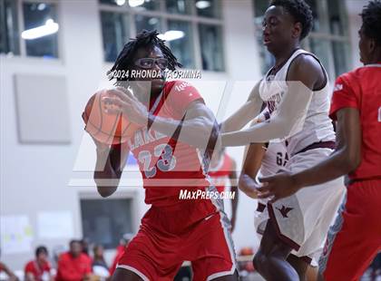 Thumbnail 2 in Lee vs. Cypress Lakes photogallery.