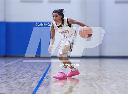 Thumbnail 3 in Lee vs. Cypress Lakes photogallery.
