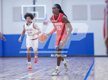 Thumbnail 3 in Lee vs. Cypress Lakes photogallery.