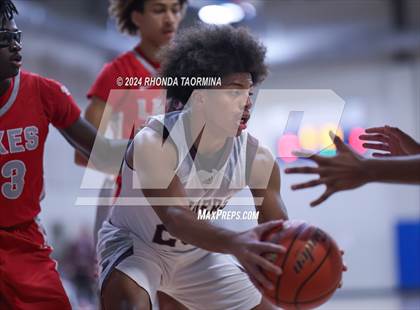 Thumbnail 2 in Lee vs. Cypress Lakes photogallery.