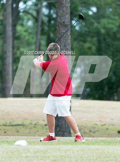 Thumbnail 1 in Coastal 3A Conference Match photogallery.