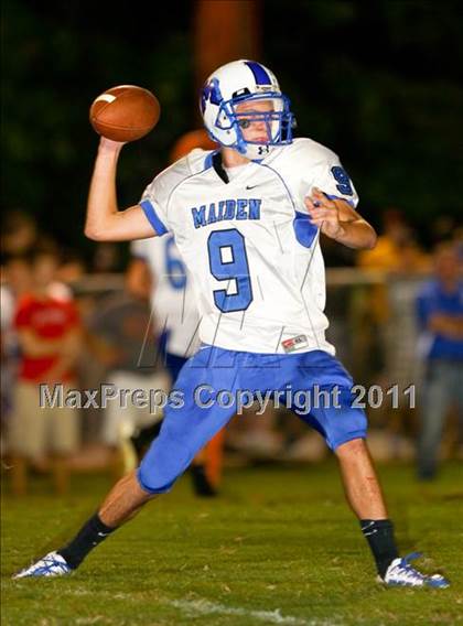 Thumbnail 1 in Maiden @ Lincolnton photogallery.