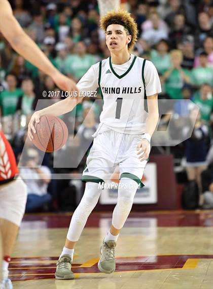 Thumbnail 1 in Mater Dei vs. Chino Hills (CIF SS Playoff Open DIV Semi Final) photogallery.