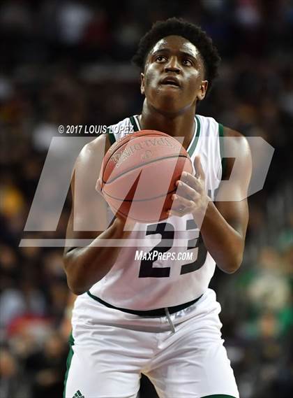 Thumbnail 3 in Mater Dei vs. Chino Hills (CIF SS Playoff Open DIV Semi Final) photogallery.