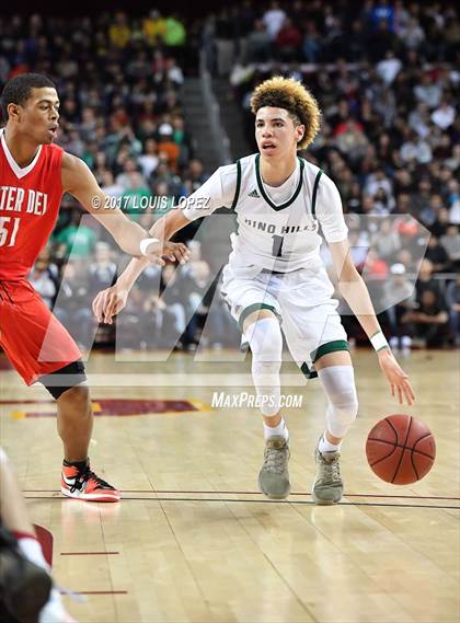 Thumbnail 2 in Mater Dei vs. Chino Hills (CIF SS Playoff Open DIV Semi Final) photogallery.