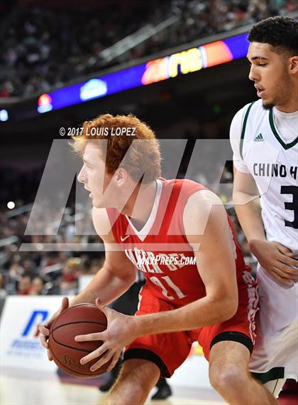 Thumbnail 2 in Mater Dei vs. Chino Hills (CIF SS Playoff Open DIV Semi Final) photogallery.