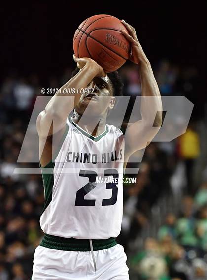 Thumbnail 1 in Mater Dei vs. Chino Hills (CIF SS Playoff Open DIV Semi Final) photogallery.