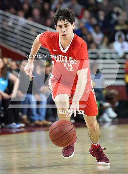 Thumbnail 2 in Mater Dei vs. Chino Hills (CIF SS Playoff Open DIV Semi Final) photogallery.