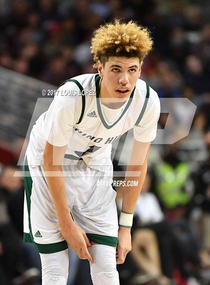 Thumbnail 3 in Mater Dei vs. Chino Hills (CIF SS Playoff Open DIV Semi Final) photogallery.