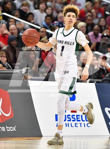 Thumbnail 1 in Mater Dei vs. Chino Hills (CIF SS Playoff Open DIV Semi Final) photogallery.