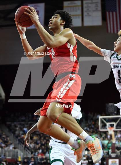 Thumbnail 1 in Mater Dei vs. Chino Hills (CIF SS Playoff Open DIV Semi Final) photogallery.