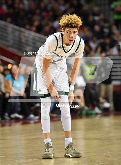 Thumbnail 1 in Mater Dei vs. Chino Hills (CIF SS Playoff Open DIV Semi Final) photogallery.