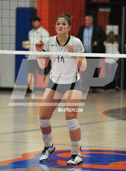 Thumbnail 2 in The Woodlands vs. Klein Collins (UIL 6A Quarterfinal Playoff) photogallery.