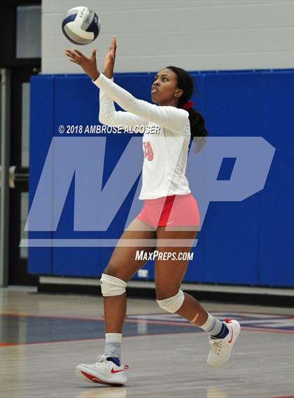 Thumbnail 3 in The Woodlands vs. Klein Collins (UIL 6A Quarterfinal Playoff) photogallery.
