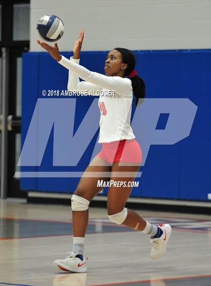 Thumbnail 3 in The Woodlands vs. Klein Collins (UIL 6A Quarterfinal Playoff) photogallery.