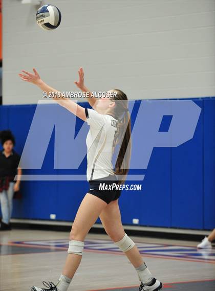 Thumbnail 2 in The Woodlands vs. Klein Collins (UIL 6A Quarterfinal Playoff) photogallery.
