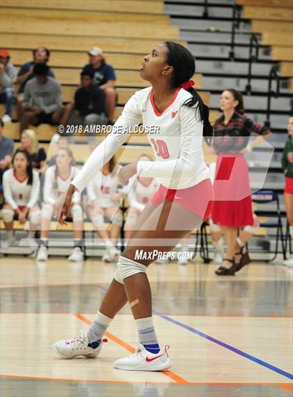 Thumbnail 3 in The Woodlands vs. Klein Collins (UIL 6A Quarterfinal Playoff) photogallery.