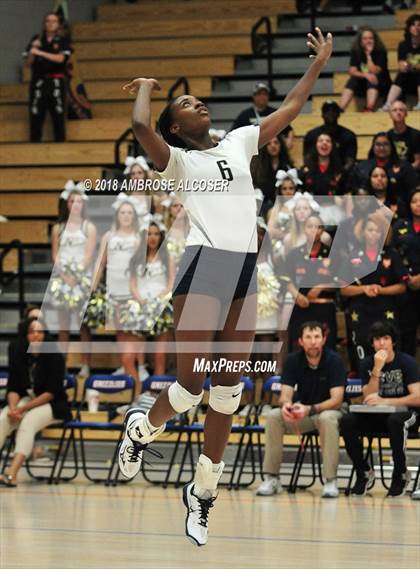 Thumbnail 3 in The Woodlands vs. Klein Collins (UIL 6A Quarterfinal Playoff) photogallery.